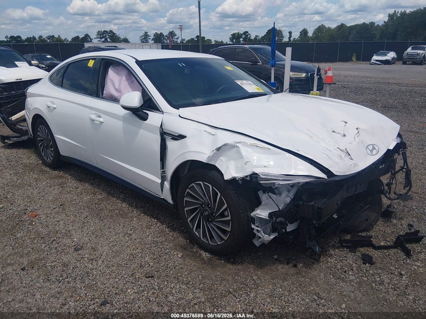 2025 Hyundai Sonata VIN KMHL34JJ0SA123020 IAAI salvage auction — FRONT END, Salvage Title, sold $5,900 on 2026-08-02 (photo 1)