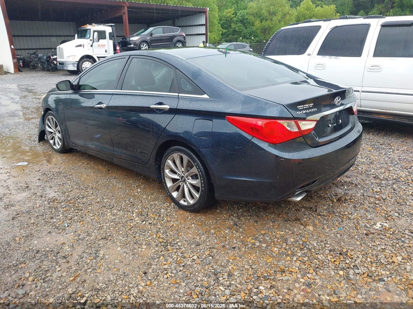 2012 Hyundai Sonata VIN 5NPEC4AB4CH476828 IAAI salvage auction — RIGHT SIDE, Salvage (Mississippi), sold $275 on 2026-07-16 (photo 3)