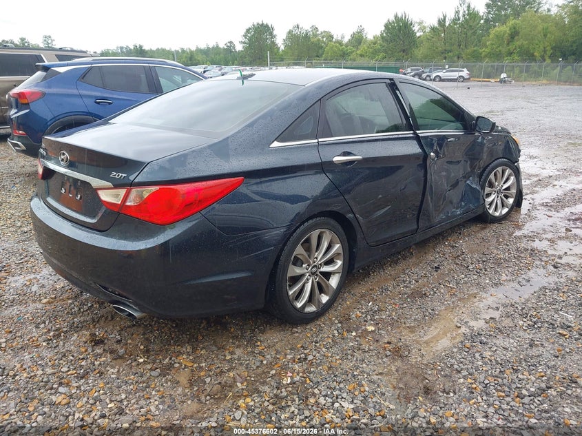 2012 Hyundai Sonata VIN 5NPEC4AB4CH476828 IAAI salvage auction — RIGHT SIDE, Salvage (Mississippi), sold $275 on 2026-07-16 (photo 4)