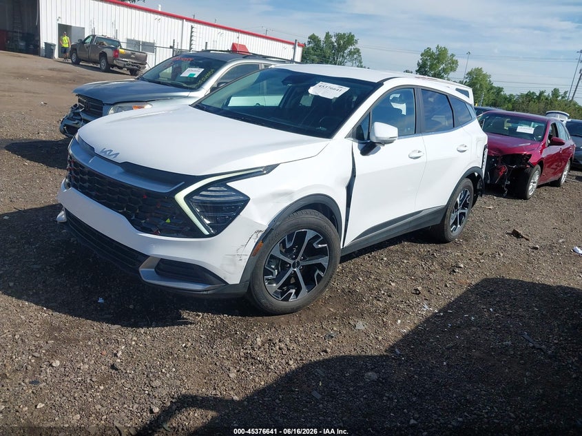 2024 Kia Sportage VIN 5XYK33DF4RG218918 IAAI salvage auction — REAR END, Salvage (Ohio), sold $7,800 on 2026-07-29 (photo 2)