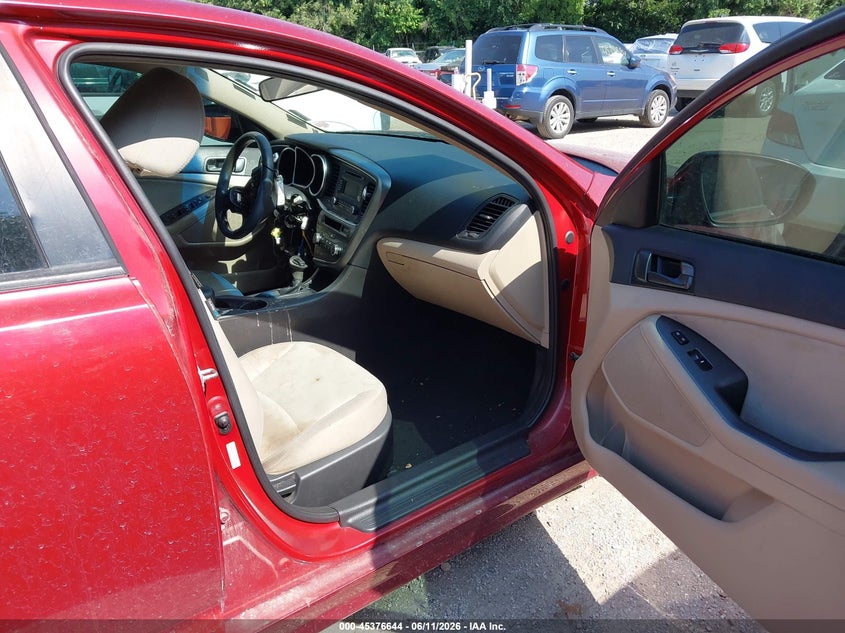 2014 Kia Optima VIN 5XXGM4A71EG312033 IAAI salvage auction — ELECTRICAL, Clear (Kansas), sold $700 on 2026-07-12 (photo 5)