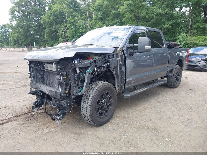 2024 Ford F350 VIN 1FT8W3BTXRED79602 IAAI salvage auction — FRONT END, Salvage Title, sold $8,100 on 2026-07-29 (photo 2)