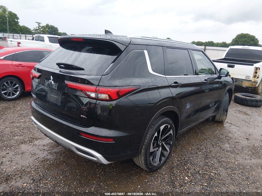 2024 Mitsubishi Outlander VIN JA4J3WA88RZ031230 IAAI salvage auction — FRONT END, Salvage Title, sold $8,000 on 2026-09-16 (photo 4)