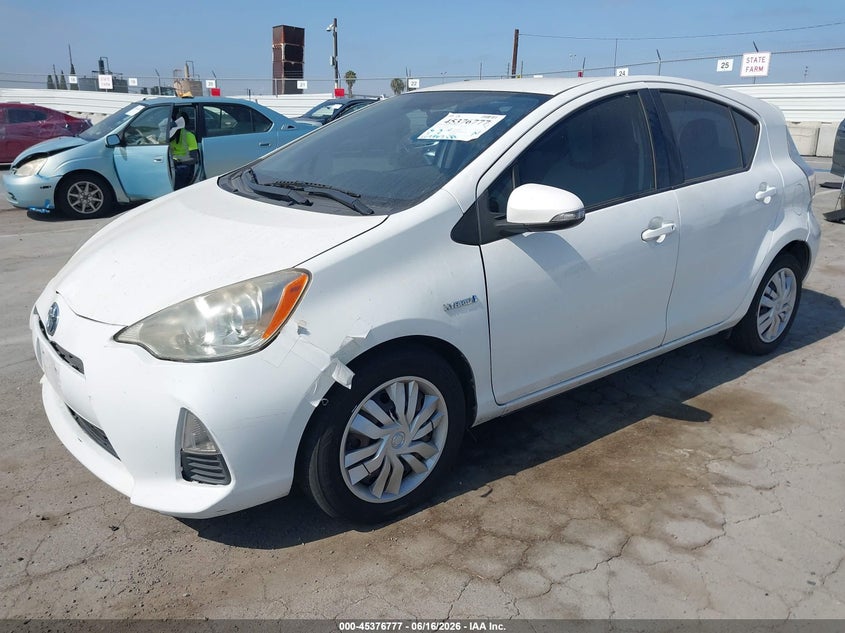 2013 Toyota Prius c VIN JTDKDTB31D1555996 IAAI salvage auction — FRONT & REAR, Salvage (California), sold $925 on 2026-07-08 (photo 2)