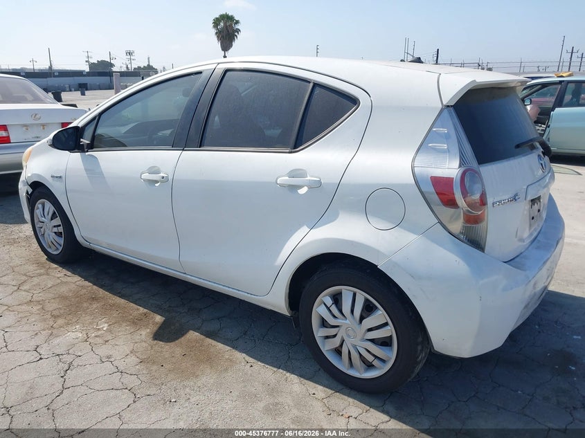 2013 Toyota Prius c VIN JTDKDTB31D1555996 IAAI salvage auction — FRONT & REAR, Salvage (California), sold $925 on 2026-07-08 (photo 3)