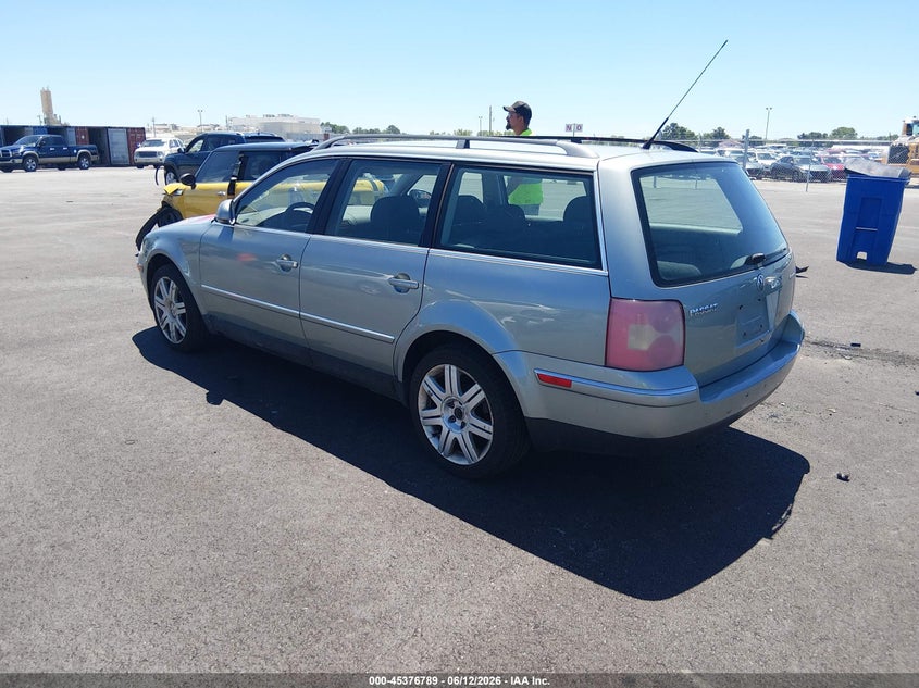2005 Volkswagen Passat VIN WVWDD63B15E026929 IAAI salvage auction — UNDERCARRIAGE, Salvage (Missouri), sold $300 on 2026-07-21 (photo 3)