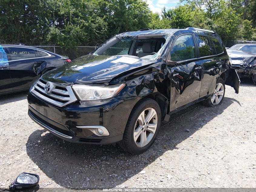 2013 Toyota Highlander VIN 5TDDK3EH8DS277560 IAAI salvage auction — ROLLOVER, Bill Of Sale Destruction Only - Salvage (Ohio), sold $1,150 on 2026-07-21 (photo 2)