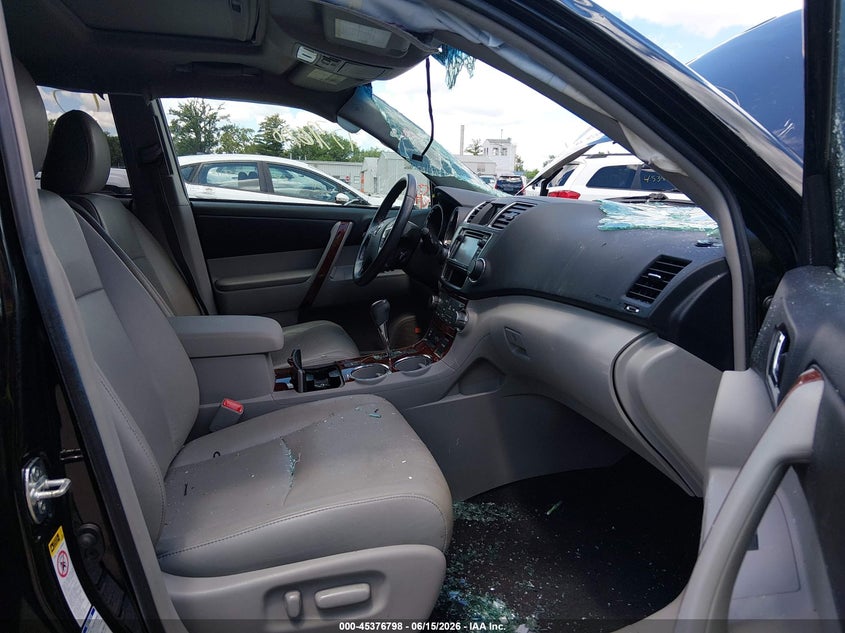 2013 Toyota Highlander VIN 5TDDK3EH8DS277560 IAAI salvage auction — ROLLOVER, Bill Of Sale Destruction Only - Salvage (Ohio), sold $1,150 on 2026-07-21 (photo 5)