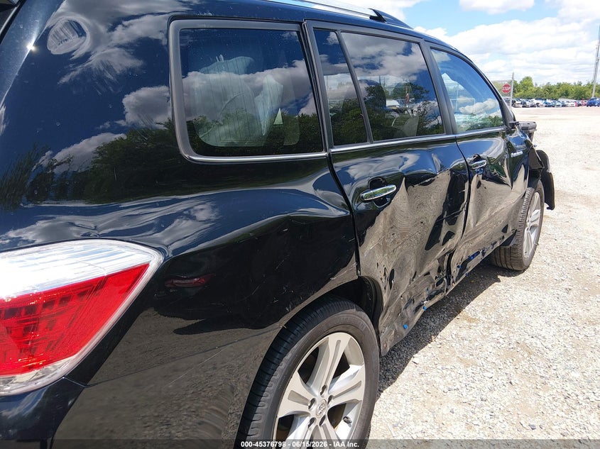 2013 Toyota Highlander VIN 5TDDK3EH8DS277560 IAAI salvage auction — ROLLOVER, Bill Of Sale Destruction Only - Salvage (Ohio), sold $1,150 on 2026-07-21 (photo 6)