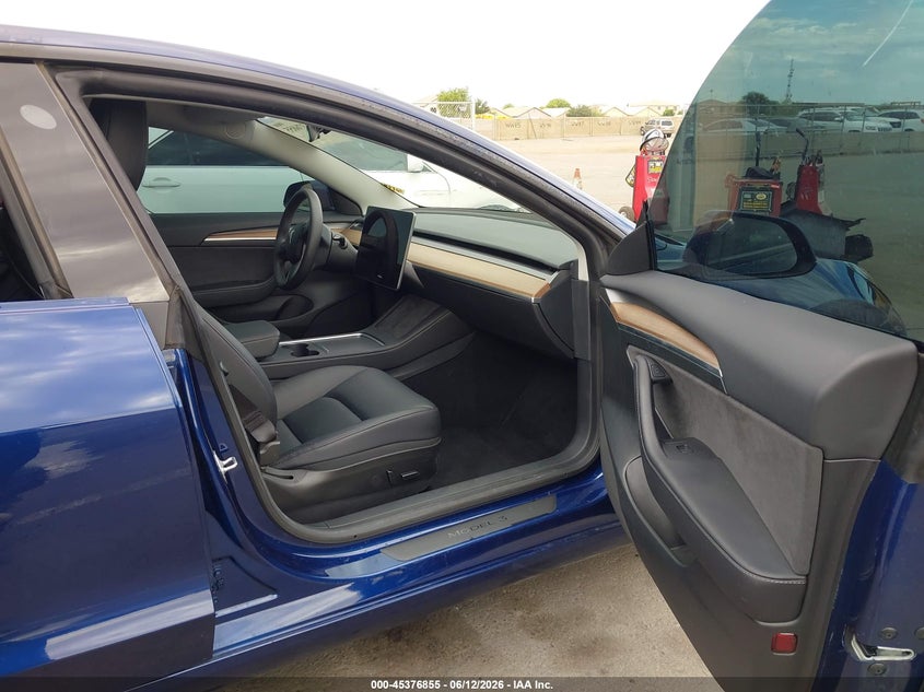 2023 Tesla Model 3 VIN 5YJ3E1EA3PF585576 IAAI salvage auction — RIGHT REAR, Salvage Title, sold $8,000 on 2026-08-03 (photo 5)