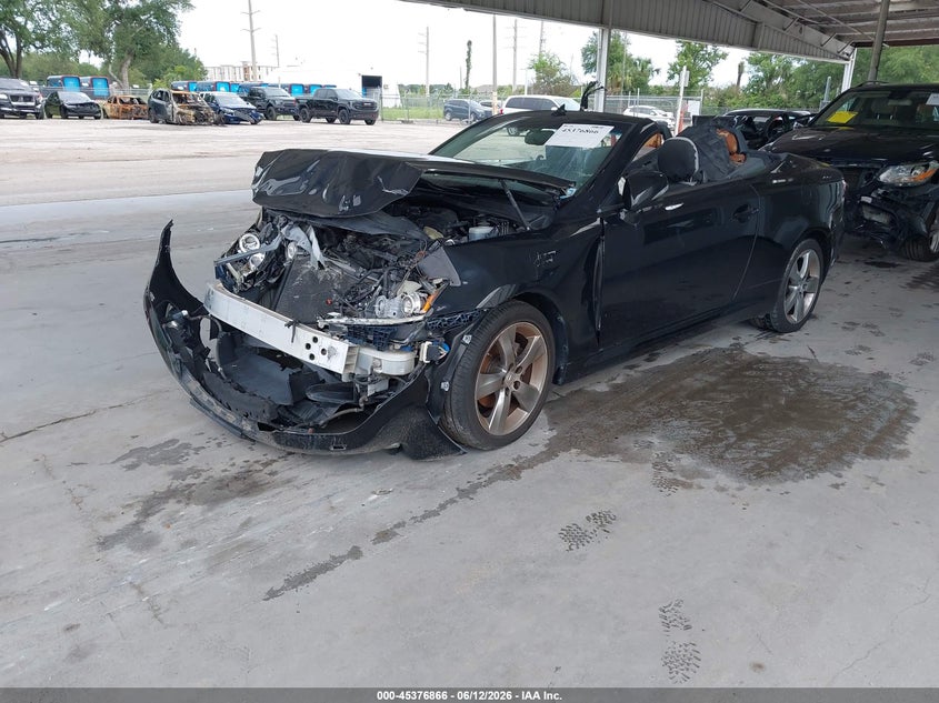 2011 Lexus Is 250c VIN JTHFF2C29B2517594 IAAI salvage auction — FRONT END, Clear (Florida), sold $450 on 2026-07-22 (photo 2)