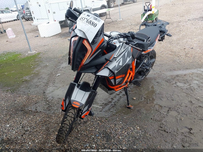 2019 Ktm VIN VBKV59406KM905391 IAAI salvage auction — REAR END, Original (Texas), sold $975 on 2026-07-21 (photo 2)