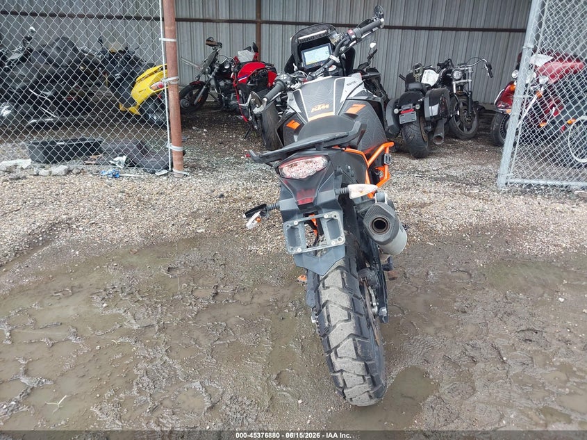 2019 Ktm VIN VBKV59406KM905391 IAAI salvage auction — REAR END, Original (Texas), sold $975 on 2026-07-21 (photo 6)