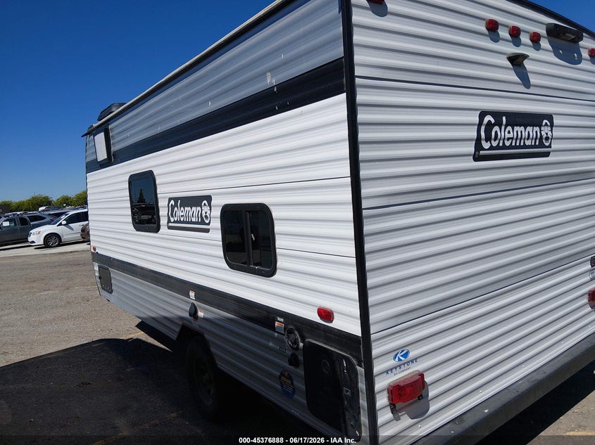 2025 Keystone Rv Other VIN 4YDTCMG19SH932337 IAAI salvage auction — ALL OVER, Salvage (Idaho), sold $3,050 on 2026-09-15 (photo 3)