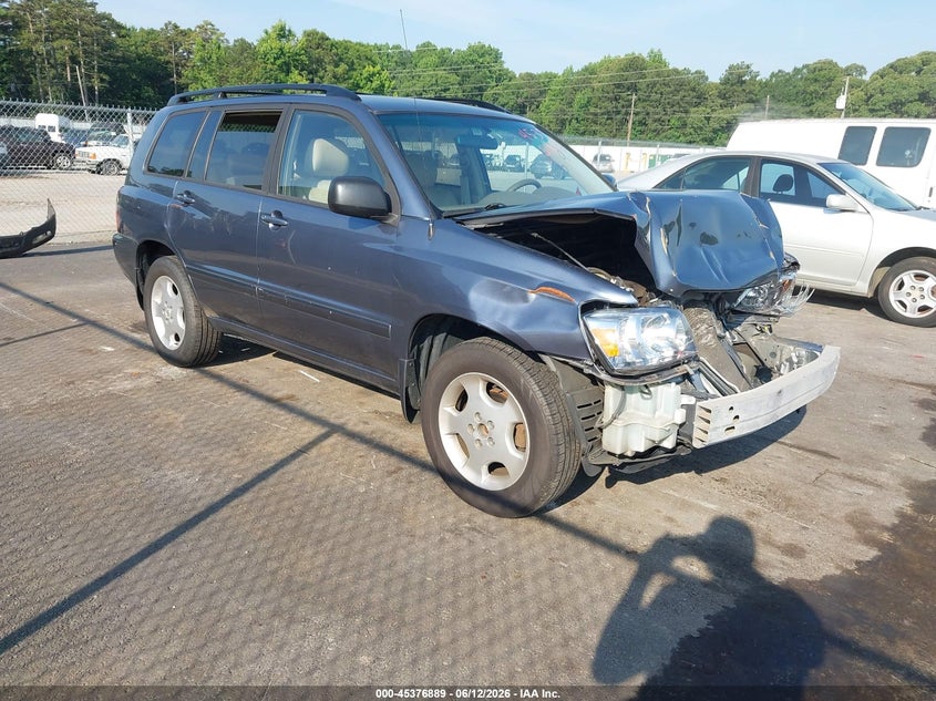 2004 Toyota Highlander VIN JTEGD21A440090955 IAAI salvage auction — NORMAL WEAR, Clear (Georgia), sold $650 on 2026-07-15 (photo 1)