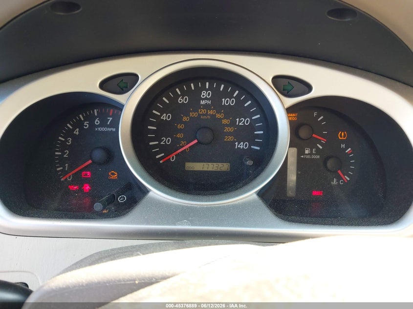 2004 Toyota Highlander VIN JTEGD21A440090955 IAAI salvage auction — NORMAL WEAR, Clear (Georgia), sold $650 on 2026-07-15 (photo 7)