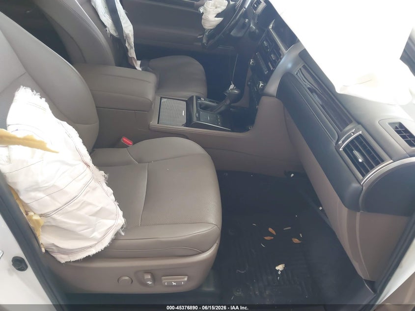 2022 Lexus Gx VIN JTJAM7BX7N5304882 IAAI salvage auction — UNDERCARRIAGE, Salvage Title, sold $22,200 on 2026-07-15 (photo 5)