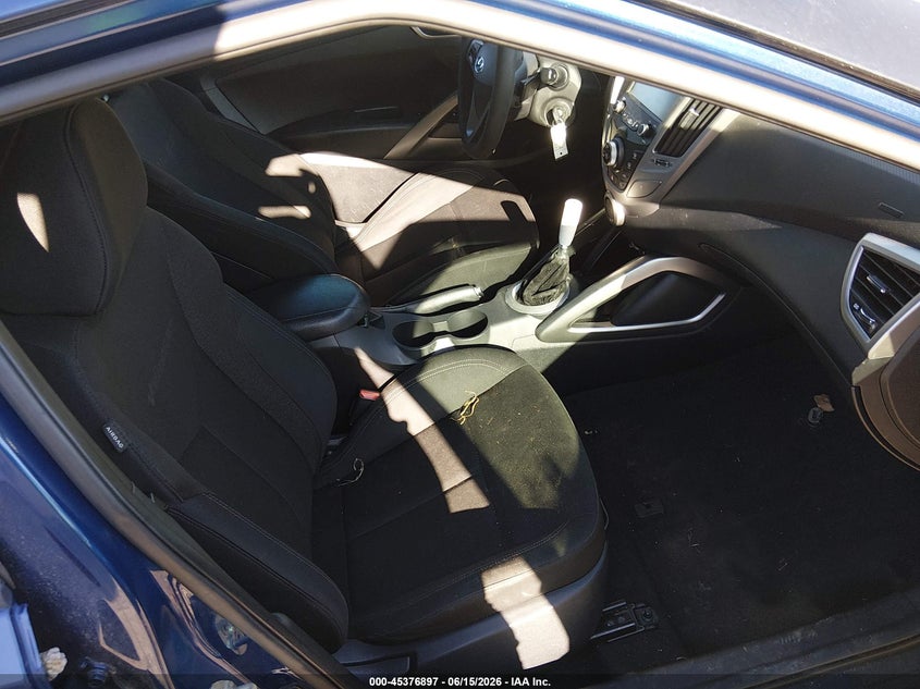 2017 Hyundai Veloster VIN KMHTC6AD8HU309482 IAAI salvage auction — FRONT END, Salvage (Idaho), sold $600 on 2026-07-06 (photo 5)