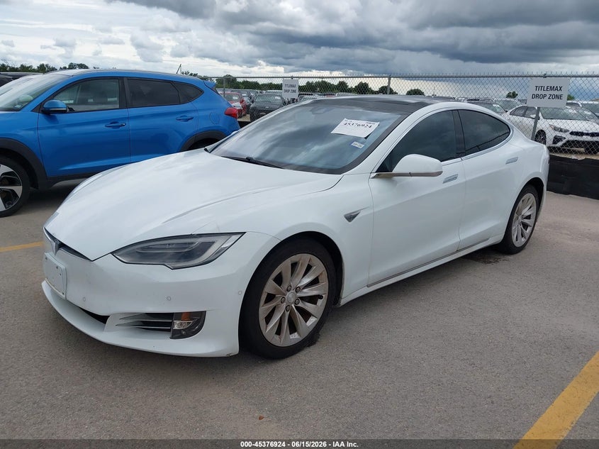 2016 Tesla Model s VIN 5YJSA1E16GF152390 IAAI salvage auction — NORMAL WEAR, Clear (Texas), sold $7,000 on 2026-07-09 (photo 2)