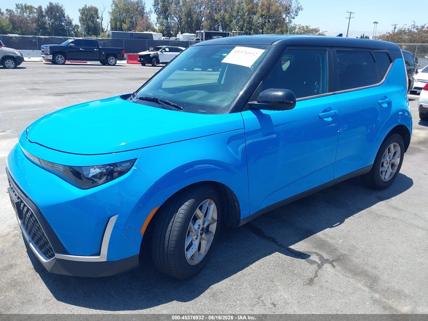 2024 Kia Soul VIN KNDJ23AU2R7226773 IAAI salvage auction — RIGHT SIDE, Salvage (California), sold $4,100 on 2026-07-23 (photo 2)