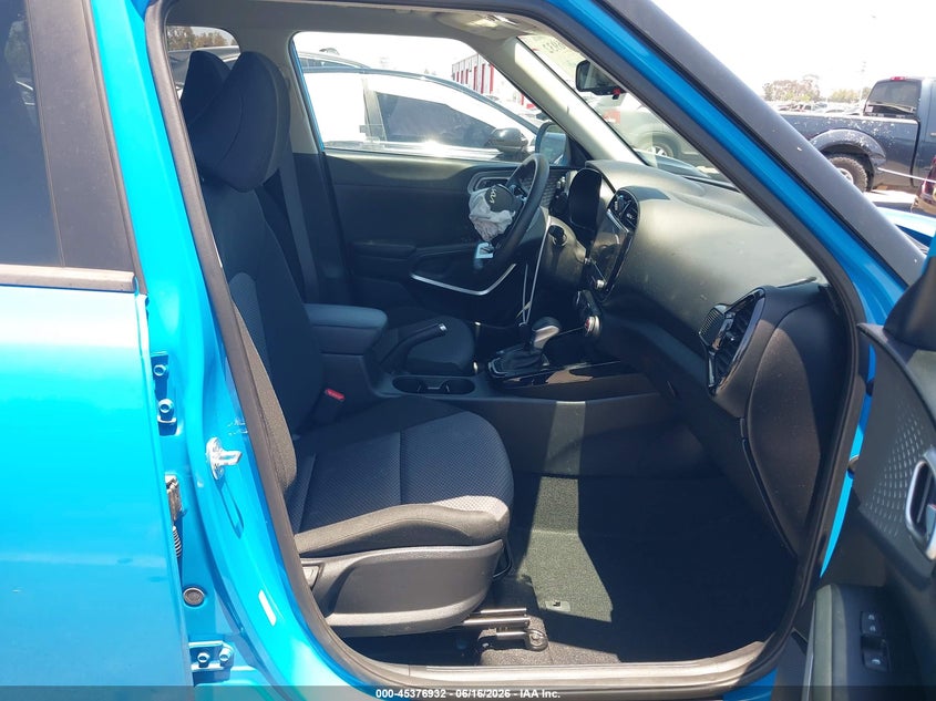 2024 Kia Soul VIN KNDJ23AU2R7226773 IAAI salvage auction — RIGHT SIDE, Salvage (California), sold $4,100 on 2026-07-23 (photo 5)