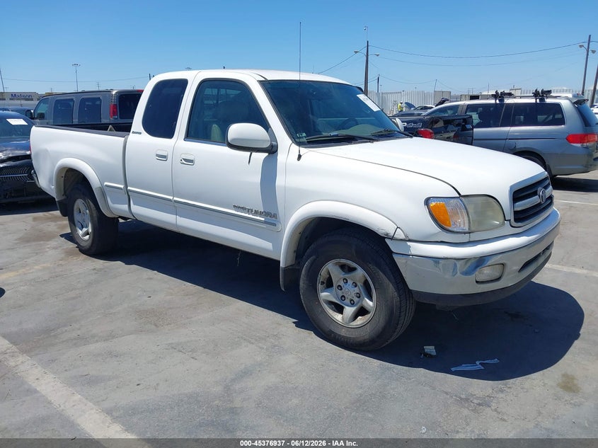 2000 Toyota Tundra VIN 5TBRT3815YS089675 IAAI salvage auction — LEFT & RIGHT, Salvage (California), sold $2,750 on 2026-07-15 (photo 1)