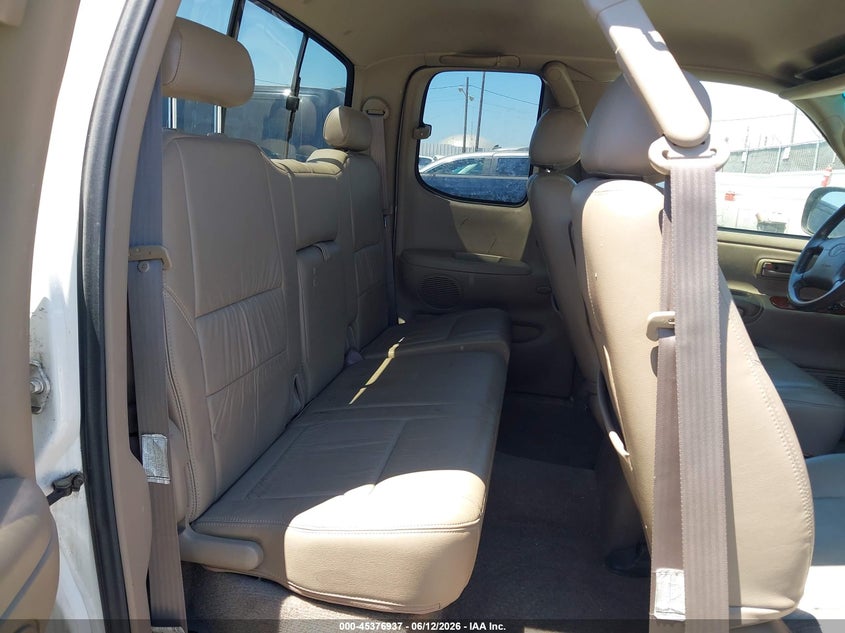 2000 Toyota Tundra VIN 5TBRT3815YS089675 IAAI salvage auction — LEFT & RIGHT, Salvage (California), sold $2,750 on 2026-07-15 (photo 8)