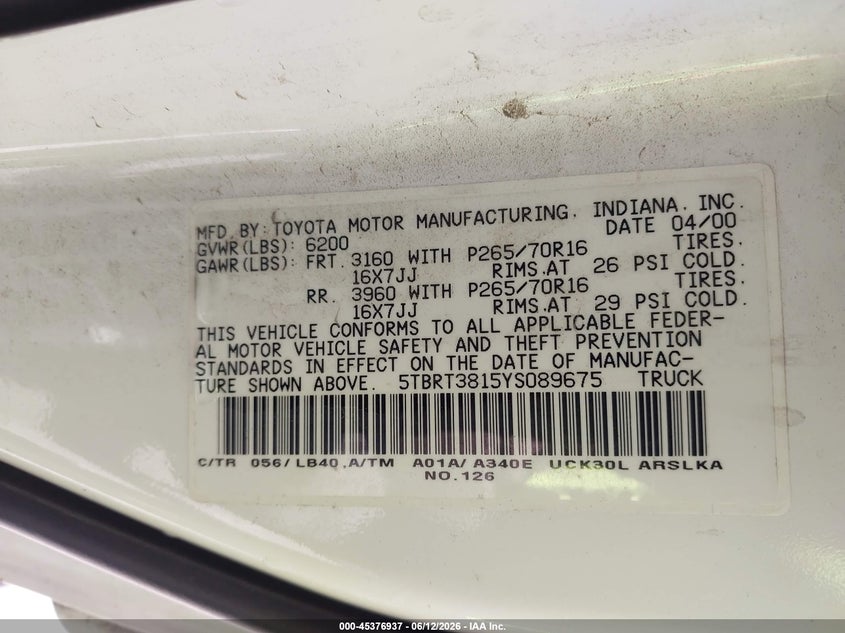 2000 Toyota Tundra VIN 5TBRT3815YS089675 IAAI salvage auction — LEFT & RIGHT, Salvage (California), sold $2,750 on 2026-07-15 (photo 9)