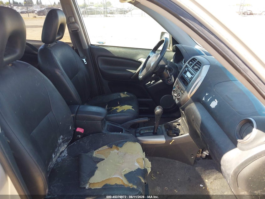 2004 Toyota Rav 4 VIN JTEGD20V540021292 IAAI salvage auction — NORMAL WEAR, Clear - Dealer Only (California), sold $1,050 on 2026-07-08 (photo 5)