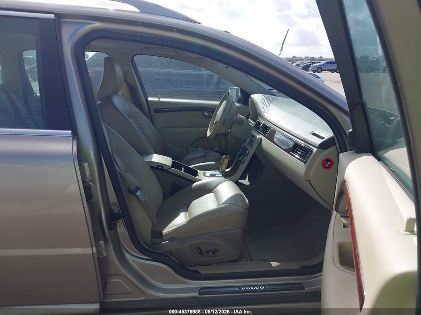 2008 Volvo V70 VIN YV1BW982381013228 IAAI salvage auction — NORMAL WEAR, Original (Texas), sold $350 on 2026-07-09 (photo 5)