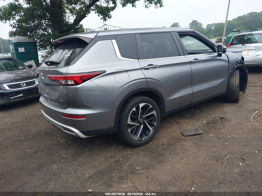 2022 Mitsubishi Outlander VIN JA4J3UA80NZ009804 IAAI salvage auction — RIGHT FRONT, Salvage Title, sold $3,600 on 2026-07-21 (photo 4)