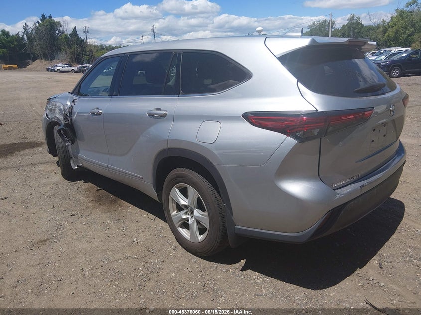 2021 Toyota Highlander VIN 5TDBZRBH9MS145160 IAAI salvage auction — LEFT FRONT, Salvage (Rhode Island), sold $11,900 on 2026-08-01 (photo 3)