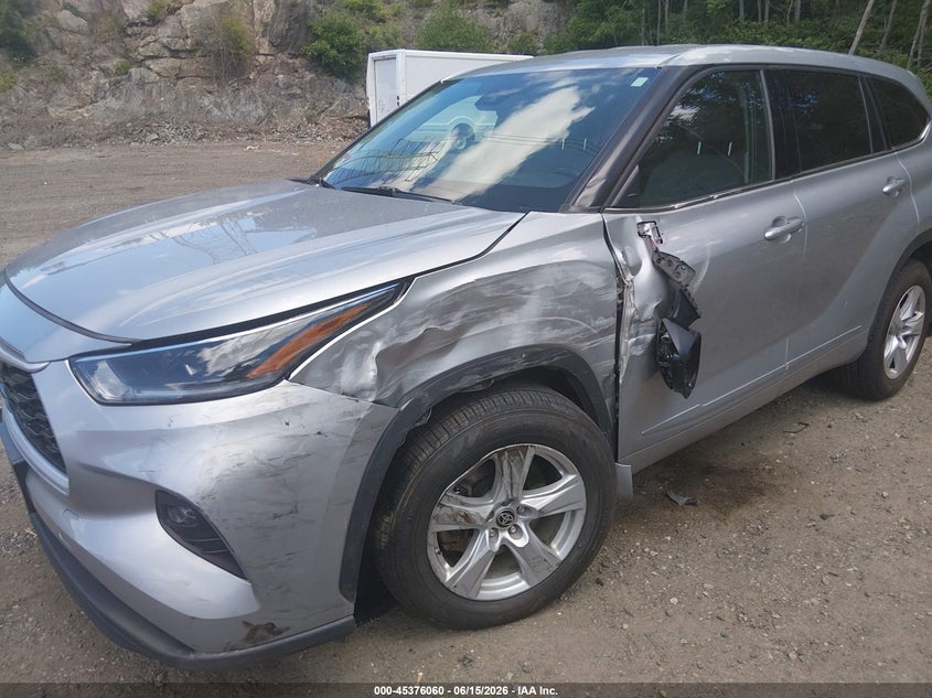 2021 Toyota Highlander VIN 5TDBZRBH9MS145160 IAAI salvage auction — LEFT FRONT, Salvage (Rhode Island), sold $11,900 on 2026-08-01 (photo 6)