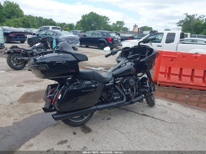 2025 Harley-davidson Road glide VIN 1HD1KH716SB639372 IAAI salvage auction — LEFT SIDE, Salvage (Missouri), sold $10,600 on 2026-07-22 (photo 4)