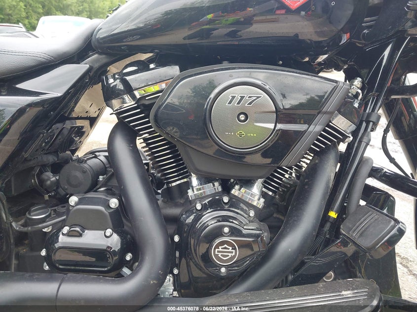 2025 Harley-davidson Road glide VIN 1HD1KH716SB639372 IAAI salvage auction — LEFT SIDE, Salvage (Missouri), sold $10,600 on 2026-07-22 (photo 8)