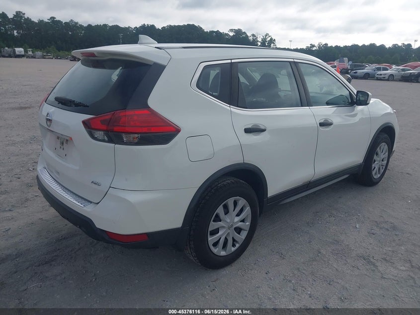 2017 Nissan Rogue VIN JN8AT2MV8HW011502 IAAI salvage auction — LEFT FRONT, Salvage (North Carolina), sold $1,225 on 2026-07-28 (photo 4)