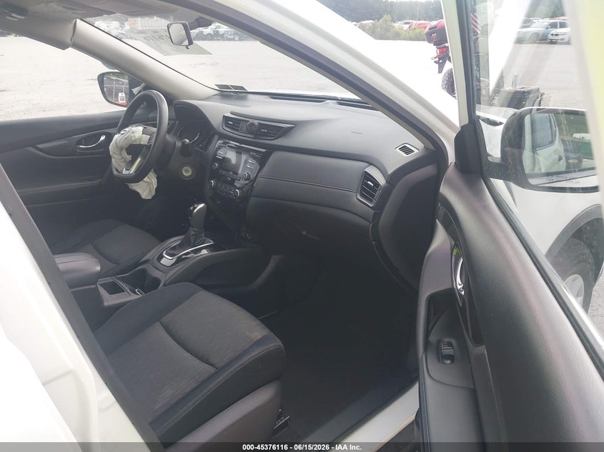 2017 Nissan Rogue VIN JN8AT2MV8HW011502 IAAI salvage auction — LEFT FRONT, Salvage (North Carolina), sold $1,225 on 2026-07-28 (photo 5)