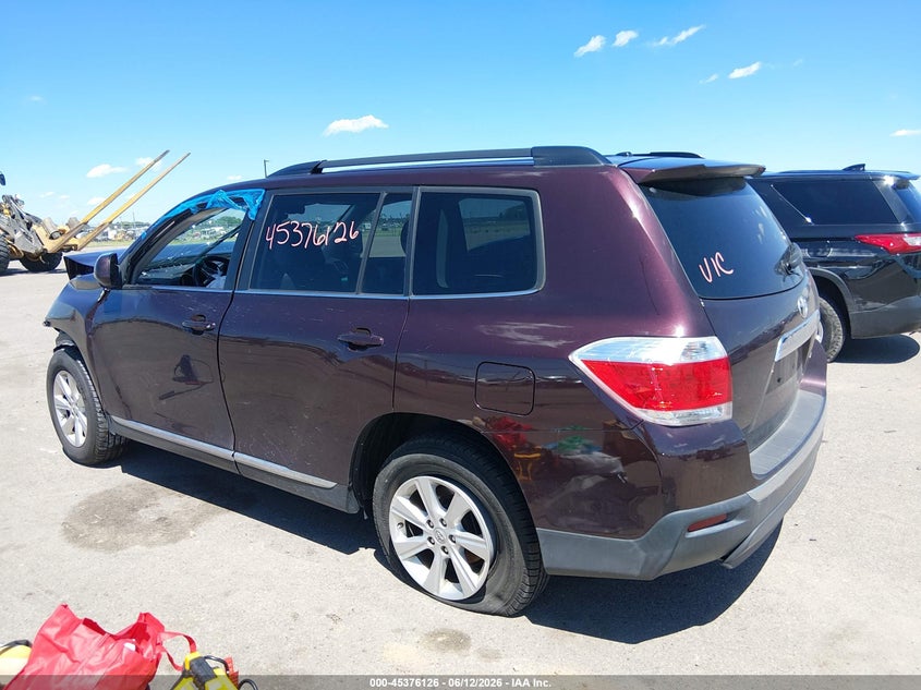 2011 Toyota Highlander VIN 5TDBK3EH3BS045646 IAAI salvage auction — FRONT END, Prior Salvage (Minnesota), sold $825 on 2026-08-02 (photo 3)
