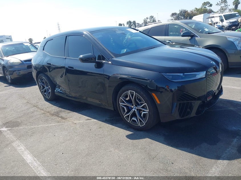 2025 BMW iX VIN WB523CF06SCT92553 — IAAI salvage auction photo