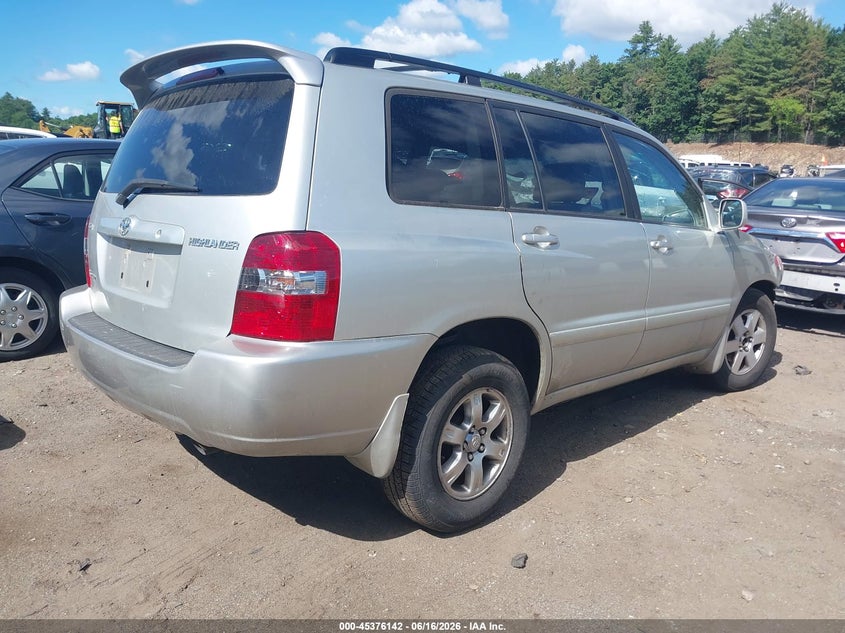 2004 Toyota Highlander VIN JTEEP21A540056375 IAAI salvage auction — FRONT END, Clear (Massachusetts), sold $775 on 2026-07-24 (photo 4)