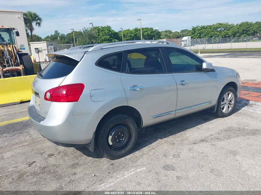 2012 Nissan Rogue VIN JN8AS5MT1CW610916 IAAI salvage auction — NORMAL WEAR, Clear (Florida), sold $400 on 2026-07-30 (photo 4)