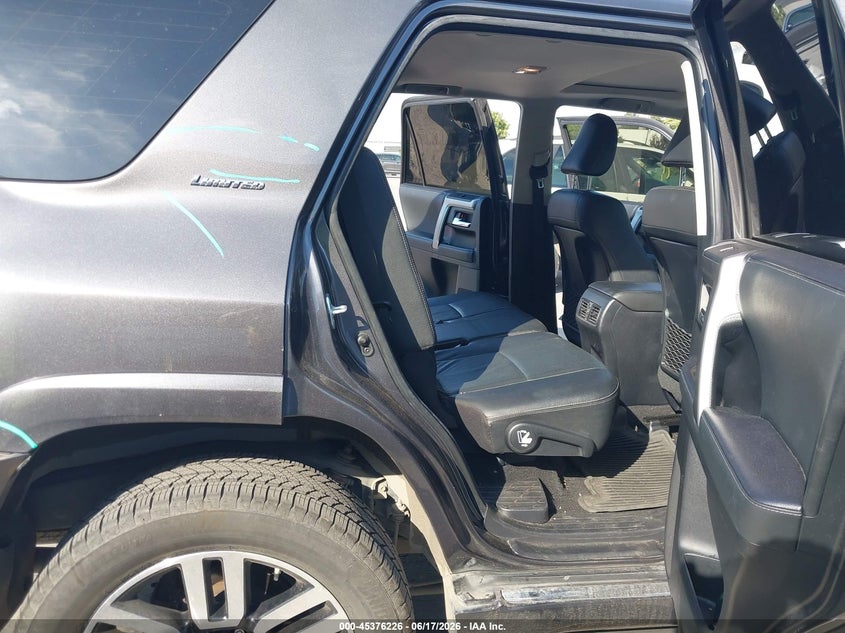2021 Toyota 4runner VIN JTEKU5JR1M5869704 IAAI salvage auction — REAR END, Salvage (California), sold $18,150 on 2026-07-20 (photo 8)