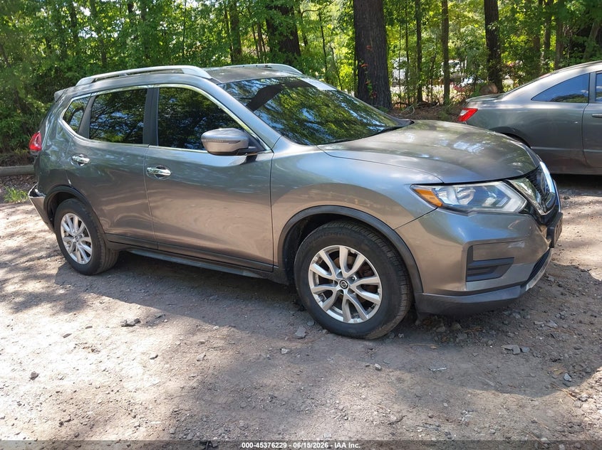 2019 Nissan Rogue VIN KNMAT2MT0KP504781 IAAI salvage auction — REAR END, Salvage (Virginia), sold $1,525 on 2026-07-07 (photo 1)
