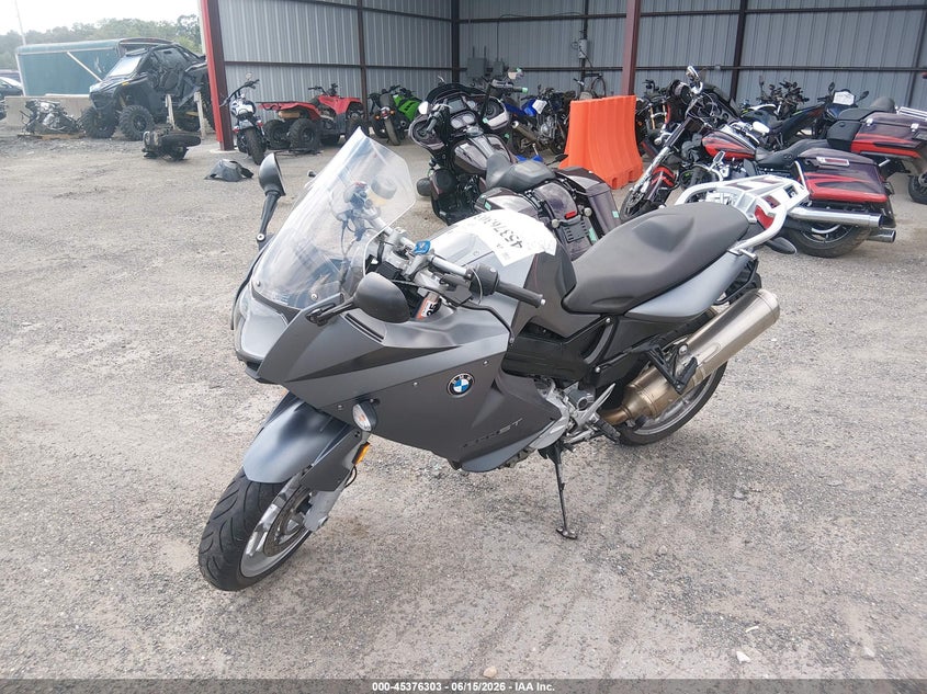 2008 BMW F 800 VIN WB102440X8ZR11209 IAAI salvage auction — RIGHT SIDE, Salvage - Greater Than 75% (Maryland), sold $500 on 2026-07-14 (photo 2)