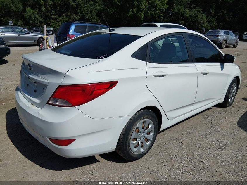 2017 Hyundai Accent VIN KMHCT4AE0HU193384 IAAI salvage auction — NORMAL WEAR, Clear (Kansas), sold $750 on 2026-07-22 (photo 4)