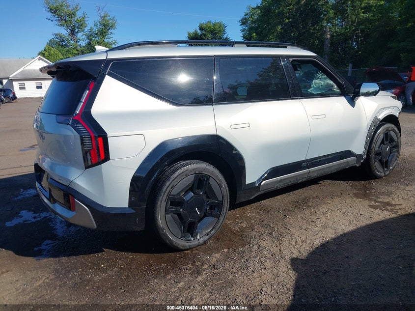 2024 Kia Ev9 VIN KNDAEFS56R6022905 IAAI salvage auction — FRONT END, Salvage - 75% Or Less (Maryland), sold $14,200 on 2026-07-11 (photo 4)