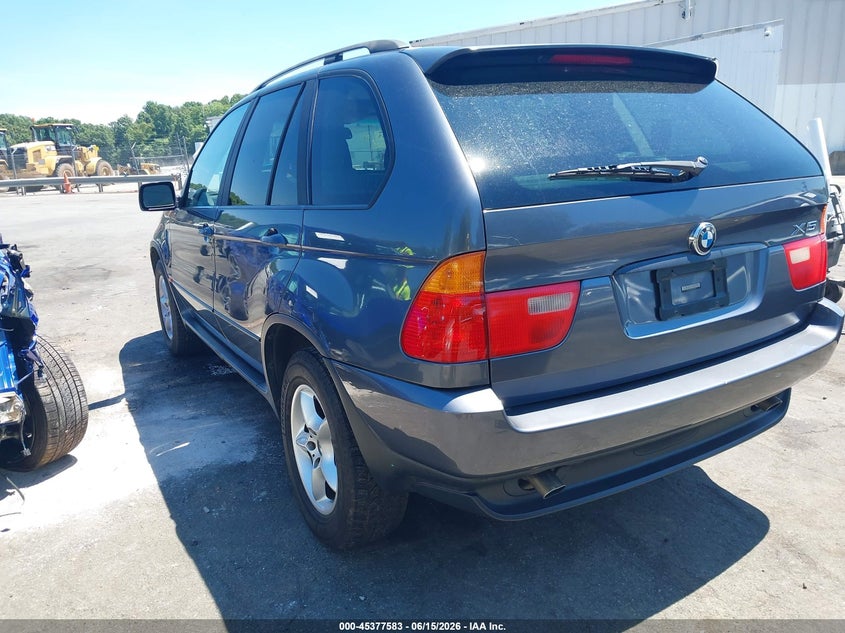 2002 BMW X5 VIN 5UXFA53562LP43435 IAAI salvage auction — NORMAL WEAR, Clear (North Carolina), sold $325 on 2026-07-23 (photo 3)