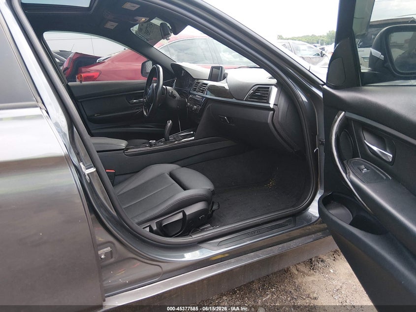 2016 BMW 3er VIN WBA8E5G59GNT41281 IAAI salvage auction — FRONT END, Rebuilt (Oklahoma), sold $3,000 on 2026-07-24 (photo 5)