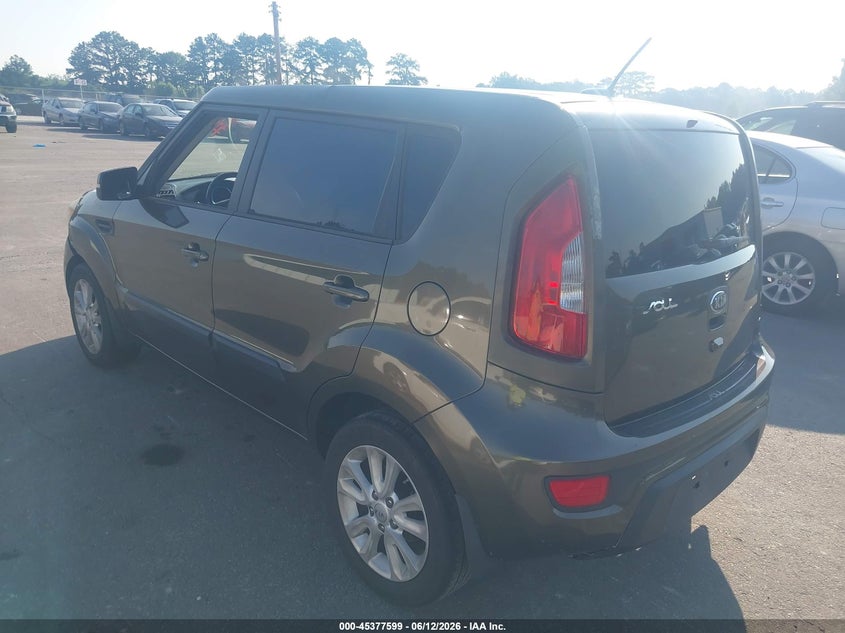 2013 Kia Soul VIN KNDJT2A60D7553707 IAAI salvage auction — NORMAL WEAR, Clear (Georgia), sold $750 on 2026-07-08 (photo 3)