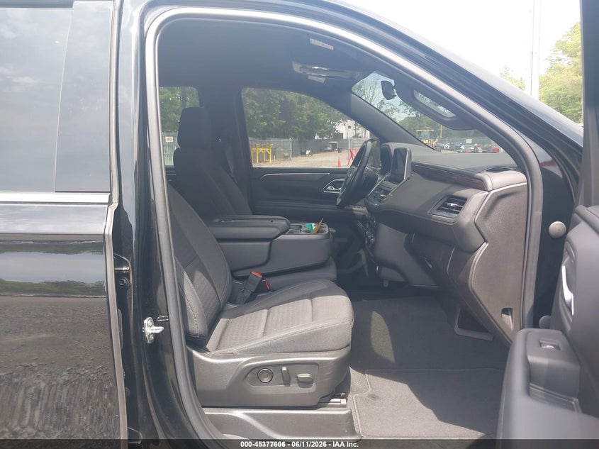 2021 Chevrolet Tahoe VIN 1GNSKMED8MR300254 IAAI salvage auction — NORMAL WEAR, Sf97 (New Jersey), sold $26,750 on 2026-07-21 (photo 5)